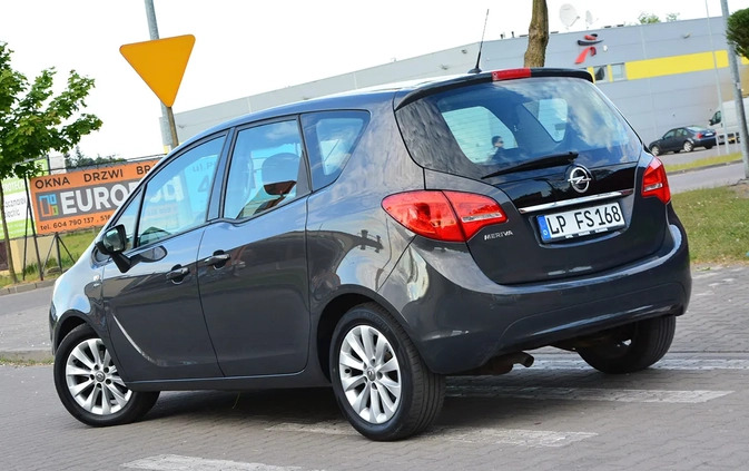 Opel Meriva cena 26900 przebieg: 137000, rok produkcji 2013 z Gostynin małe 596